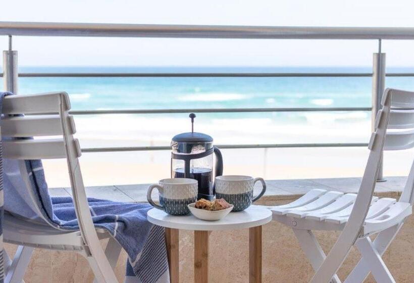 Номер Стандарт, Room In Guest Room   Beautiful Sea Facing Room