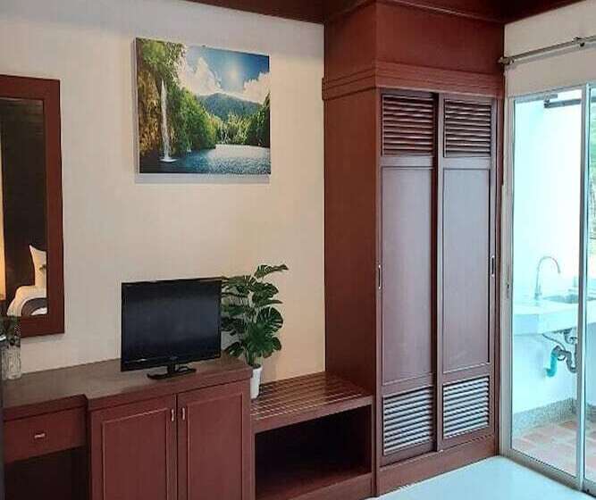 Номер Стандарт, Aromdee At Naithon Beach