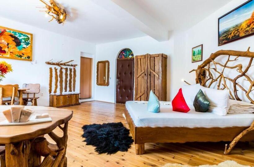Номер Deluxe, Castelul De Vis