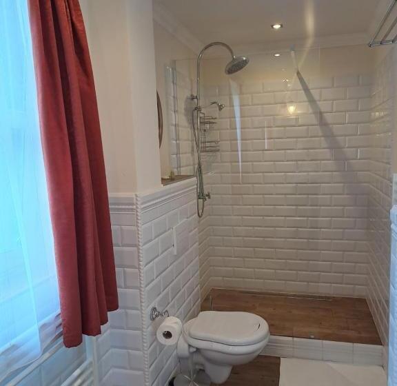 带阳台的三人标准间, Lesní Hotel Peršlák