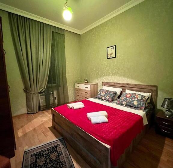 اتاق استاندارد, Sisi Guest House