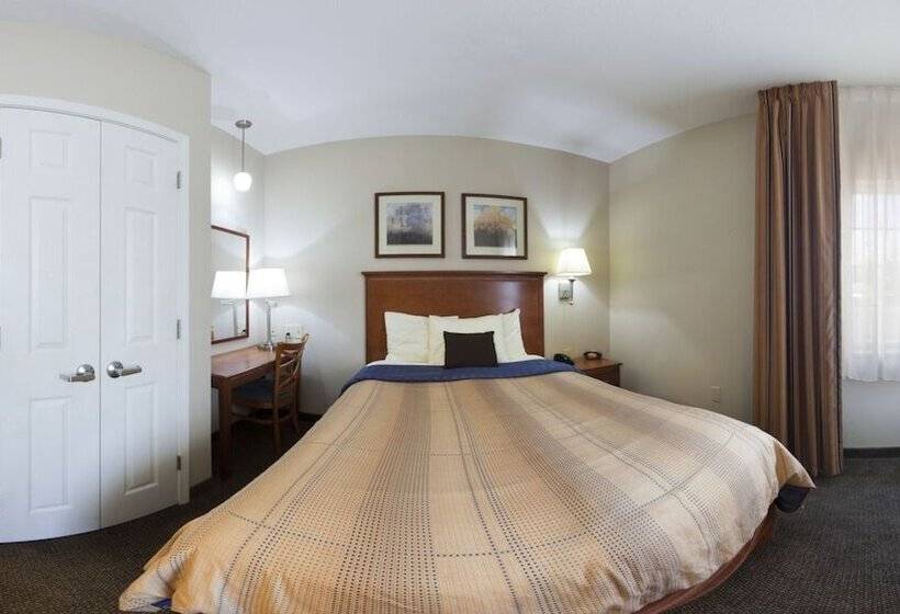 スタンダードスタジオ, Candlewood Suites Augusta, An Ihg