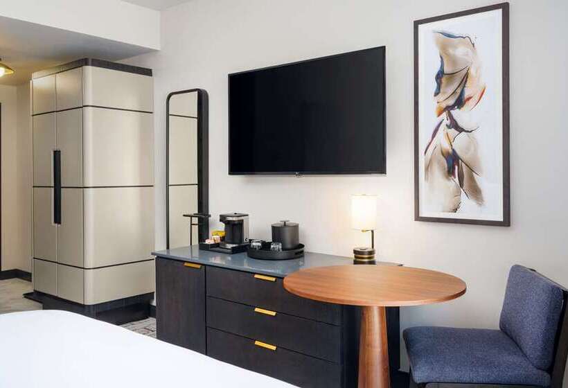 Стандартный Номер Кровать Кинг, Hilton St. Petersburg Carillon Park