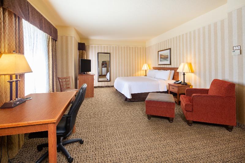 带大床的标准间, Holiday Inn Express Hotel & Suites Astoria, An Ihg
