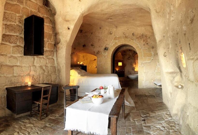 高级大房间, Sextantio Le Grotte Della Civita