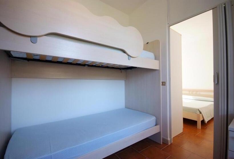 Apartamento 2 Dormitórios, Casa Del Golfo