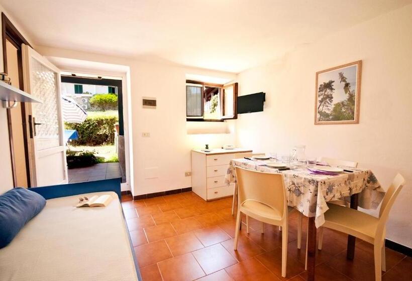 Escritório Estándar, Casa Del Golfo