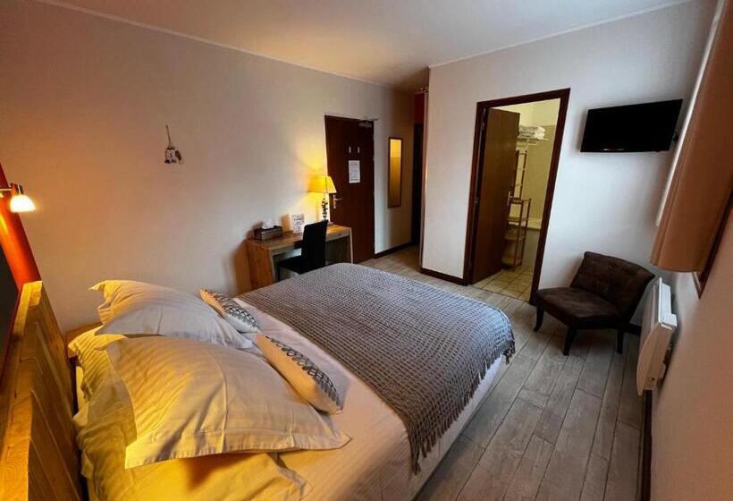 Номер Стандарт, Hôtel Les Chaumettes