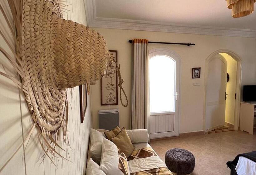 Quarto Estandar, Dar Macha