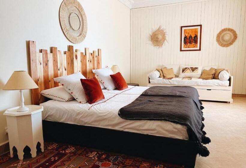 Quarto Estandar, Dar Macha