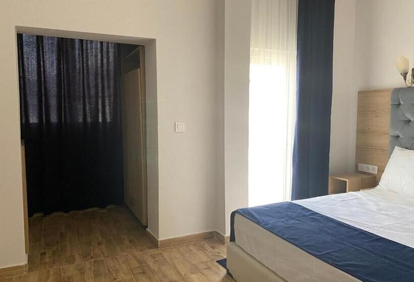 Номер Стандарт с Балконом, Kent Otel