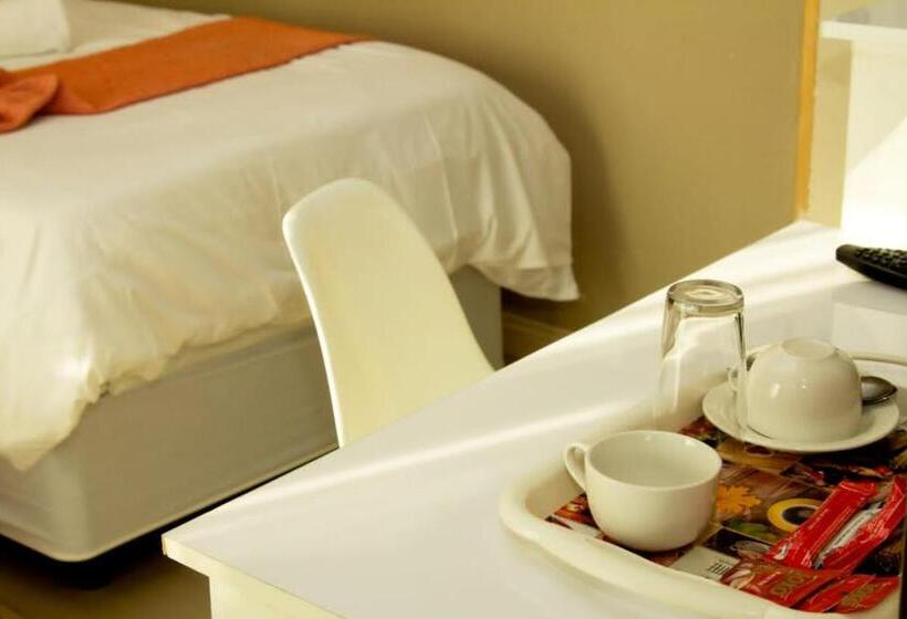 패밀리 스위트, Vakhusi Guesthouse