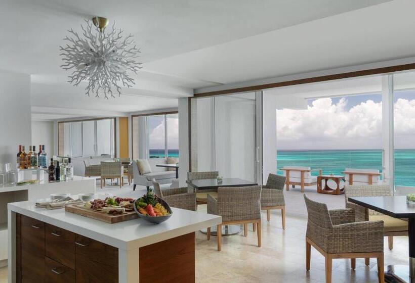 سوئیت اجرایی با تخت کینگ, The Ritz Carlton, Turks & Caicos