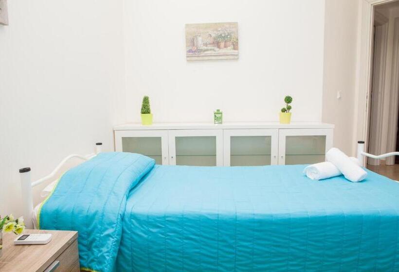 Апартаменты 2 Спальни Вид на Море, Barbati Beach Apartments