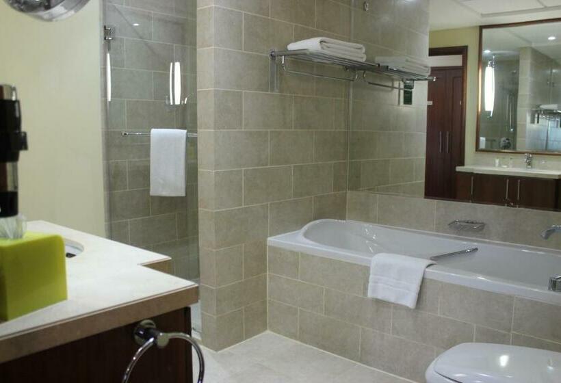 Апартаменты 1 Спальня, Ramada By Wyndham Downtown Dubai