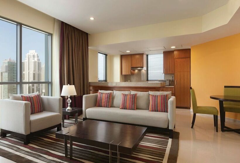 Апартаменты 1 Спальня с Видом, Ramada By Wyndham Downtown Dubai