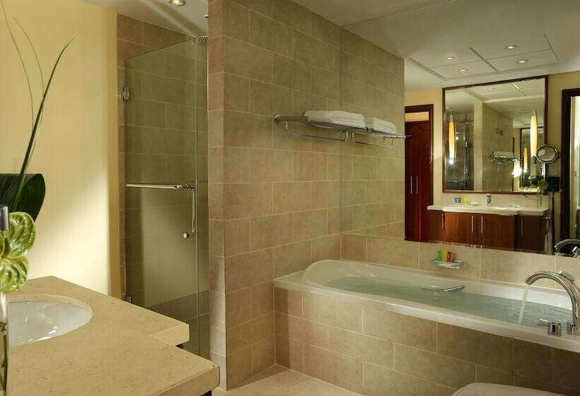 Апартаменты премиум класса с 1 спальней и видом, Ramada By Wyndham Downtown Dubai