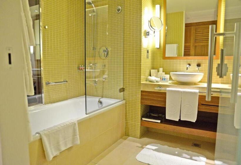 Люкс Классика, Yas Island Rotana Abu Dhabi