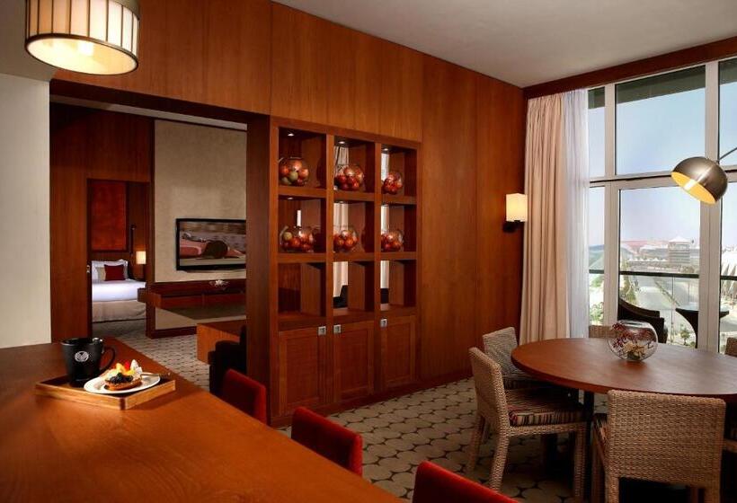 Люкс 2 Спальни, Yas Island Rotana Abu Dhabi