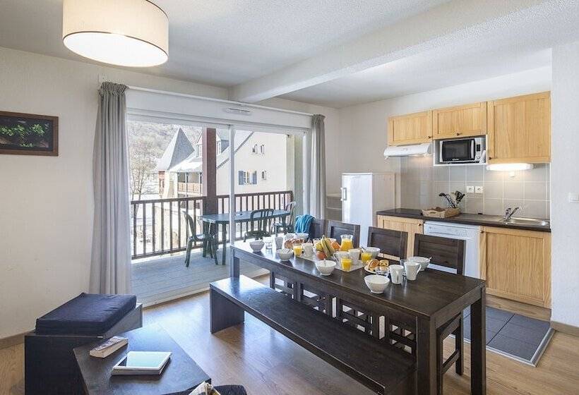3 Bedroom Duplex Apartment, Vacanceole  Les Jardins De Balnea