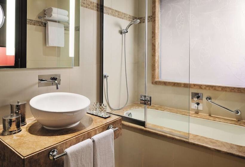 Номер Стандарт, Avani Deira Dubai
