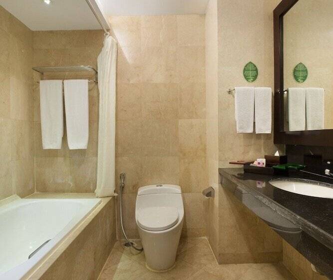 Номер Deluxe Вид на Бассейн, Best Western Resort Kuta