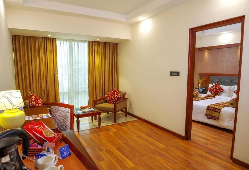 스위트, Classic Sarovar Portico Trivandrum