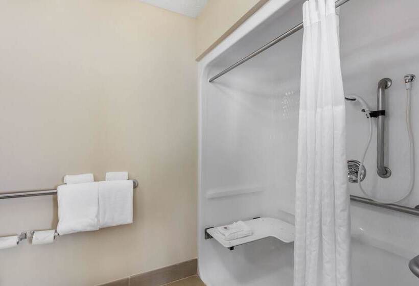 Mozgáskorlátozott Suite, Comfort Suites