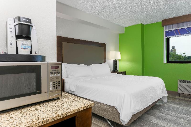 Habitació Estàndard Llit King Adaptada per a persones amb mobilitat reduïda, Holiday Inn Express Hotel & Suites Fort Worth Downtown, An Ihg