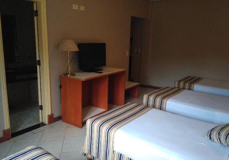 חדר סטנדרט לארבעה, Marcopolo Suites Iguazu