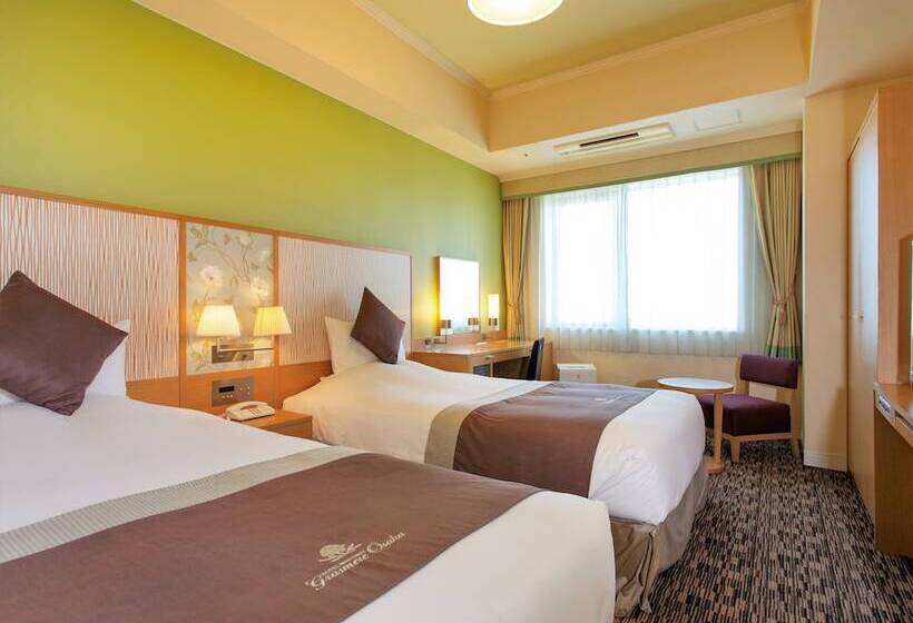 Номер Стандарт, Monterey Grasmere Osaka