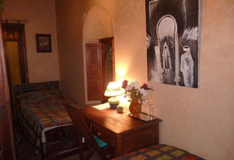 标准间, Riad Marlinea