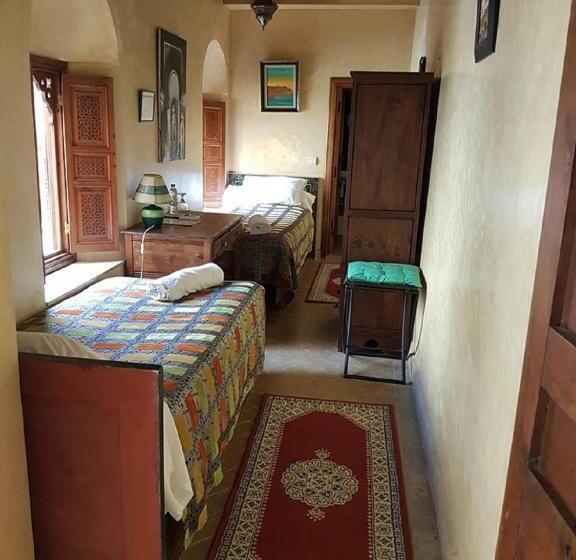 标准间, Riad Marlinea
