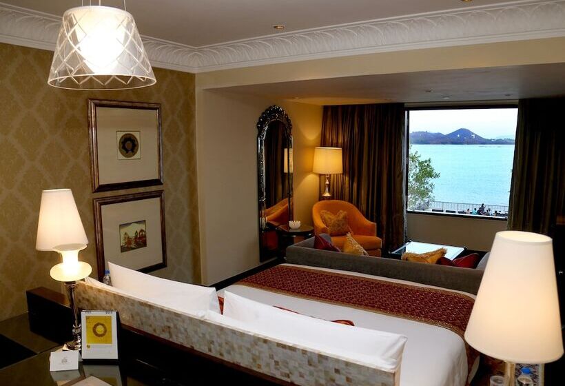 标准间带湖景, The Leela Palace Udaipur