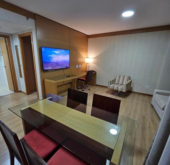 스위트 도시 전망, Brasil 21 Convention Affiliated By Melia