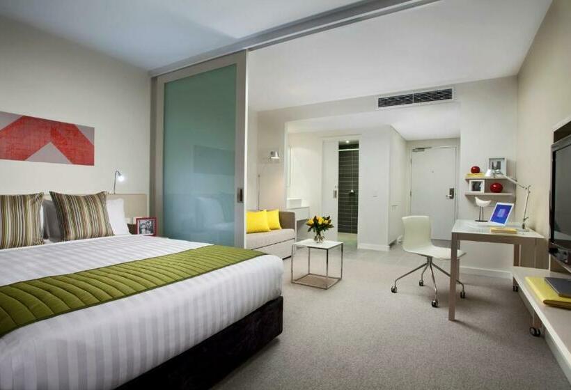 Студия Deluxe, Citadines On Bourke Melbourne