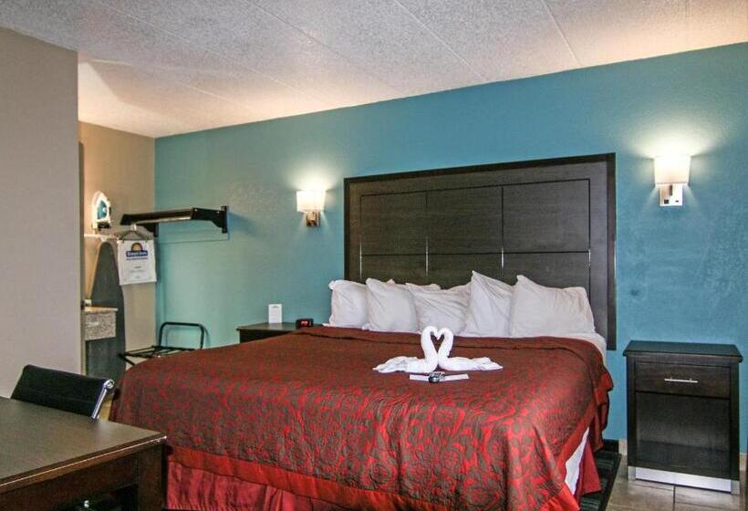 Люкс Кровать Кинг, Days Inn & Suites By Wyndham Springfield On I44