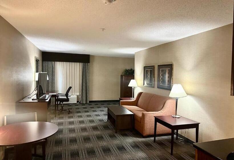 Люкс 2 Спальни, Holiday Inn Express And Suites Meriden, An Ihg
