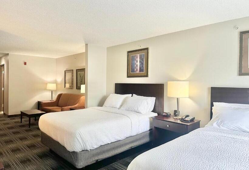 Люкс Executive Кровать Кинг, Holiday Inn Express And Suites Meriden, An Ihg