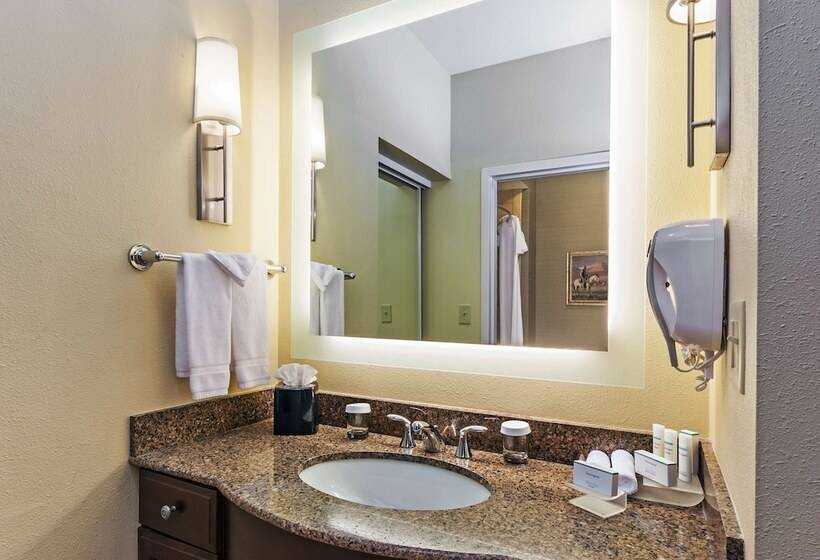 سوییت, Homewood Suites By Hilton Wichita Falls