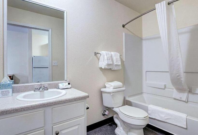스탠다드 룸, Suburban Studios Westminster Denver North