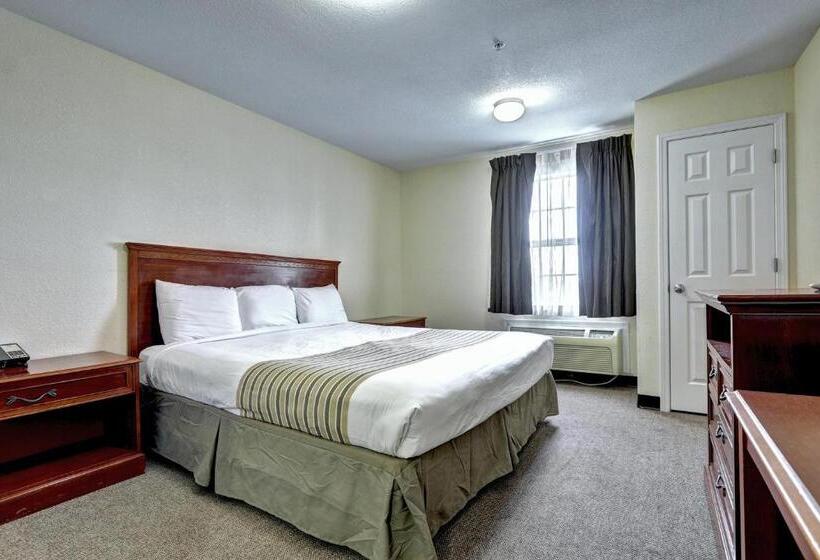 장애인을 위한 킹사이즈 침대 스탠다드 룸, Suburban Studios Westminster Denver North