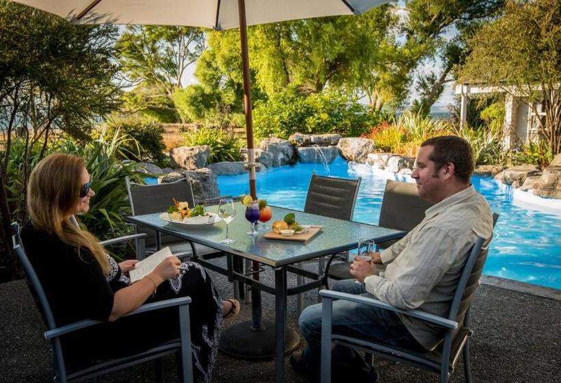 Люкс Superior, Wai Ora Lakeside Spa Resort