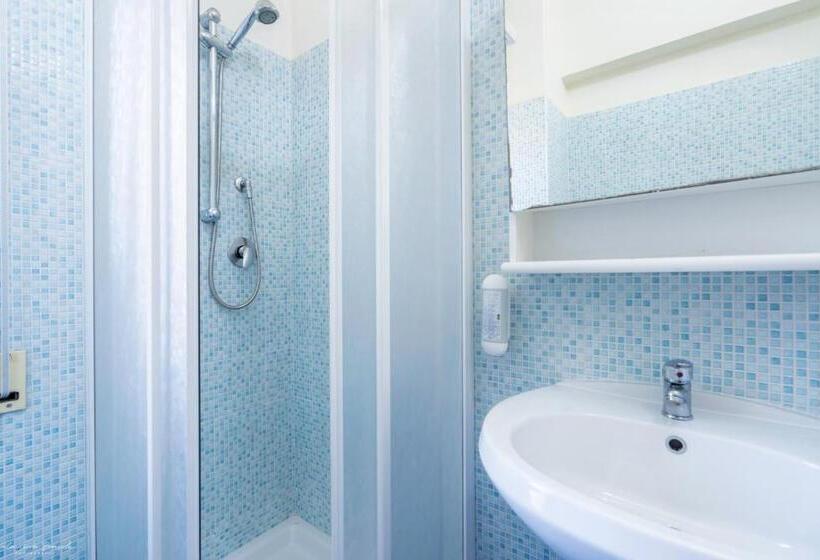Четырехместный Номер Стандарт, Vmbabyhotel & Residence Parador