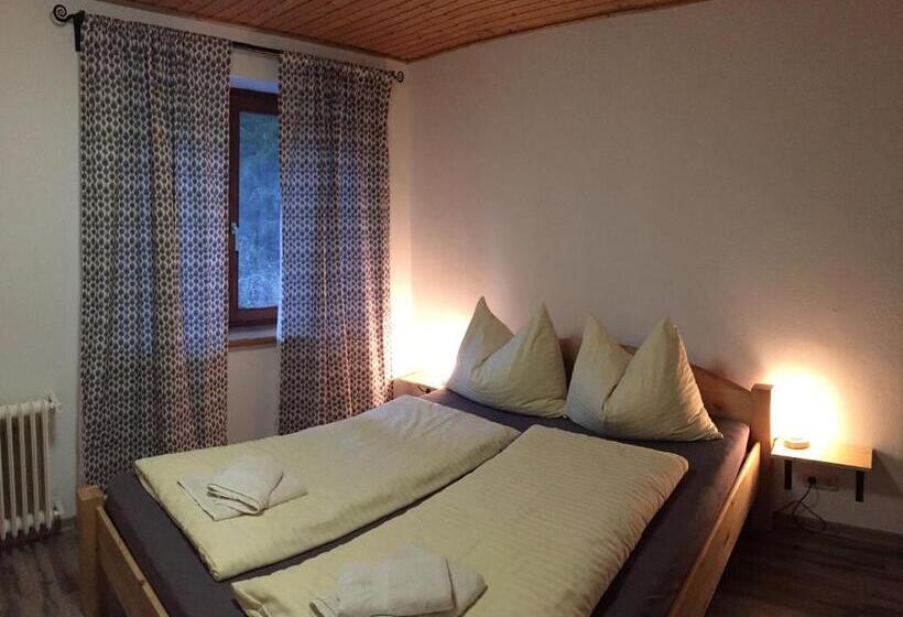 Номер Economy, Pension & Apartments Waldkrieber