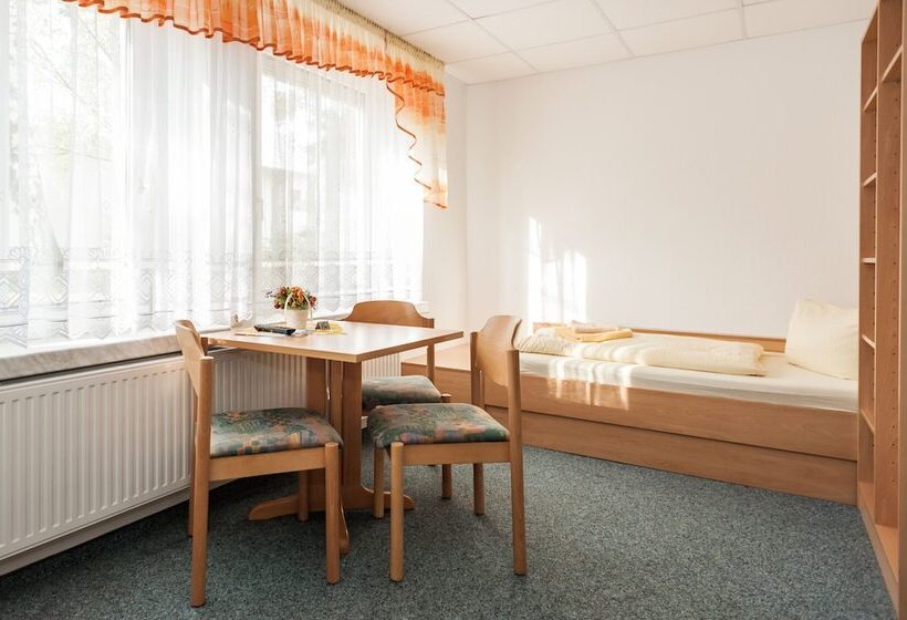 Номер Стандарт Индивидуальный, Sportpension Dresden