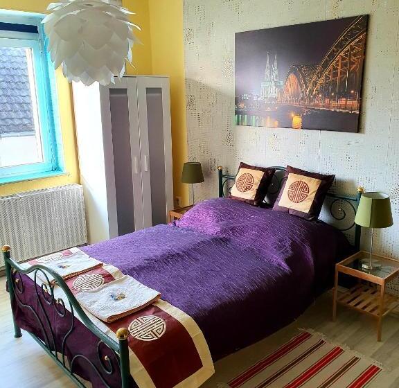 Quarto Estandar Banheiro Compartilhado, Stayincologne