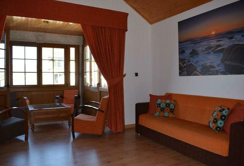 Апартаменты 3 Спальни, Apartamentos Vida Corcubión