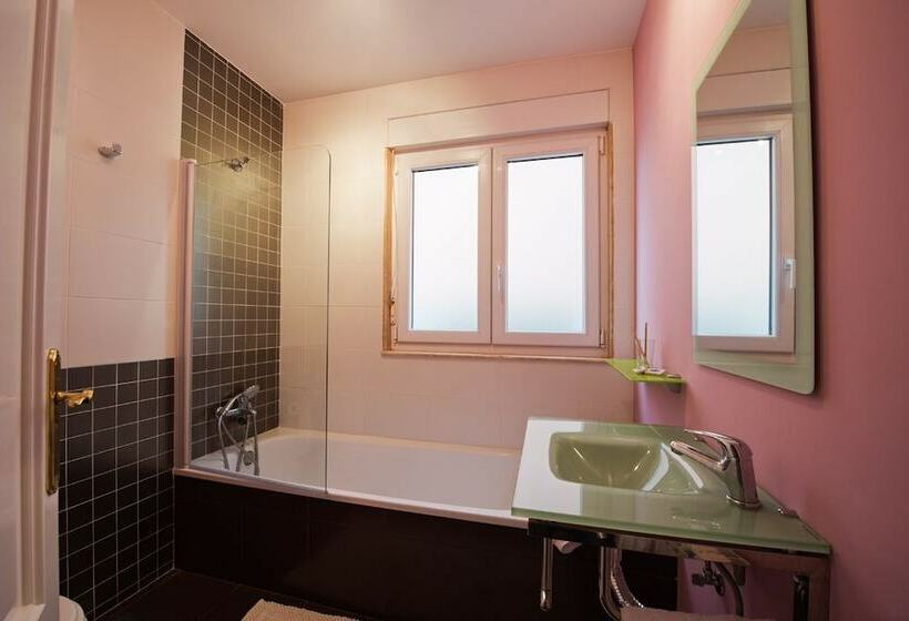 Апартаменты 2 Спальни, Apartamentos Vida Corcubión