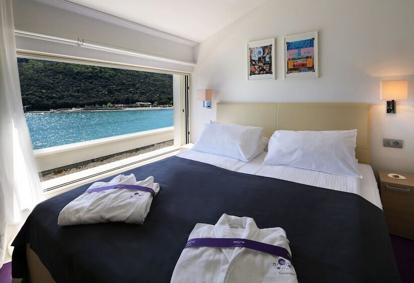 Люкс Superior Вид на Море, Boutique Hotel Adoral